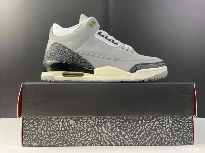 Jordan 136064-006 Air Retro Chlorophyll 3 0716